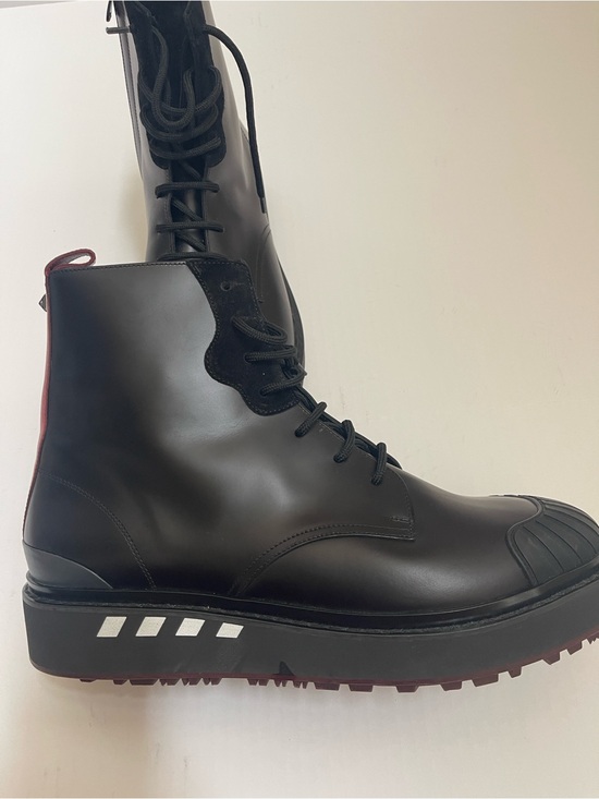 Valentino Garavani Men\'s Black Leather Lace-Up Rock Stud Boots with Red Heel Tab main image 7